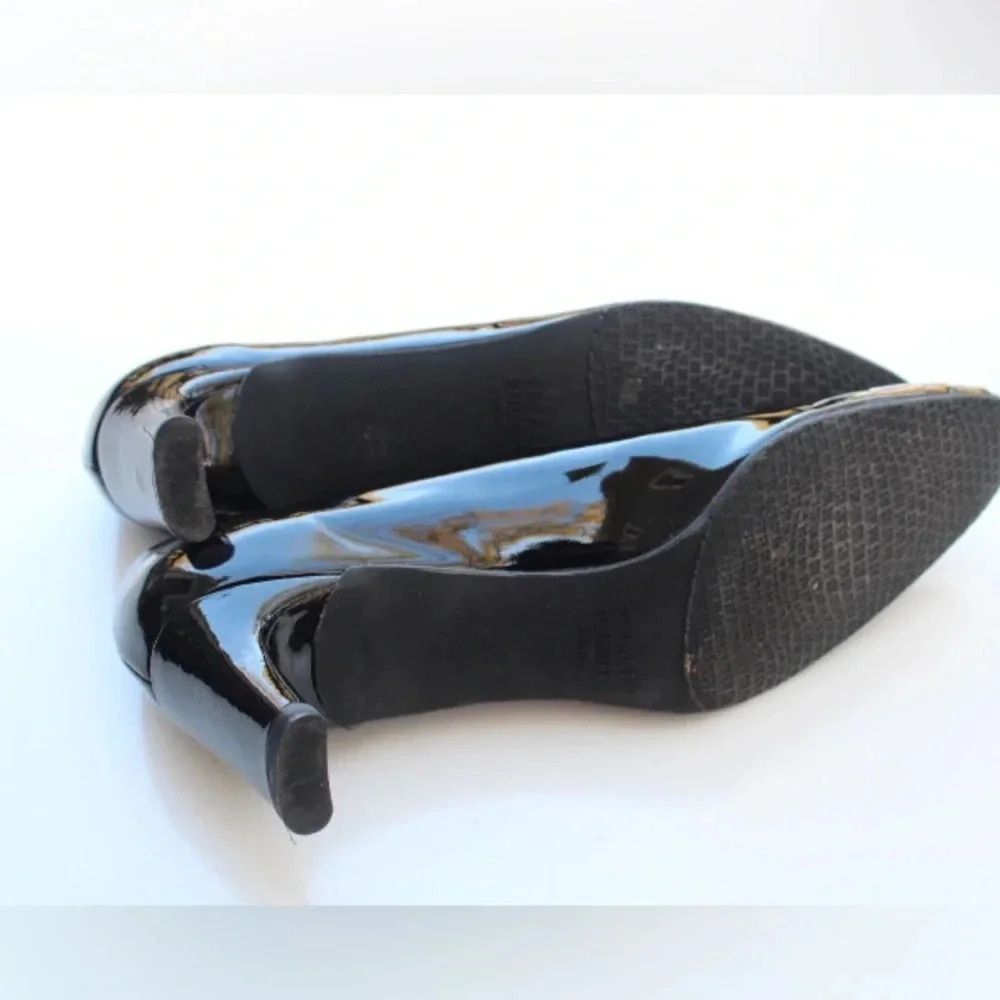 Stuart Weitzman pumps - Picture 5 of 11